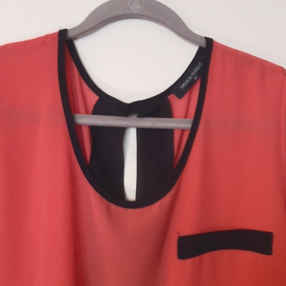 Fashion 2 Figure Pretty Long/short blouse - Picture 5 of 5